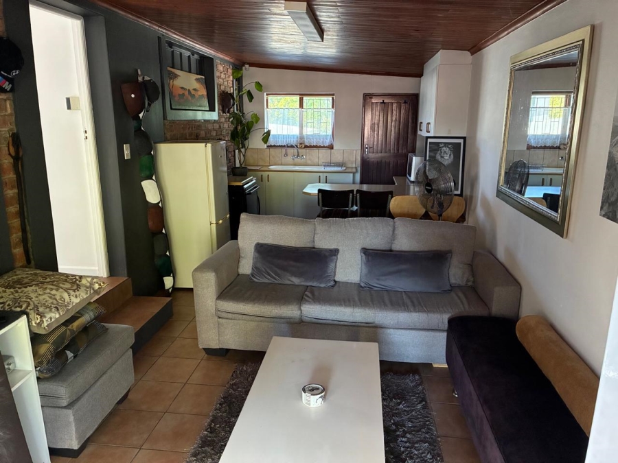 7 Bedroom Property for Sale in Heather Park Western Cape